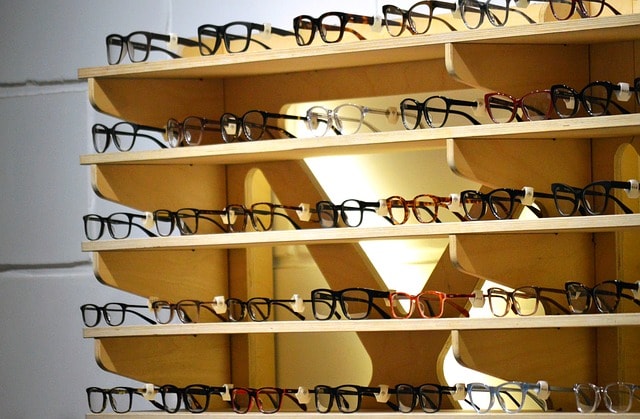 חנויות משקפיים ברמת גן