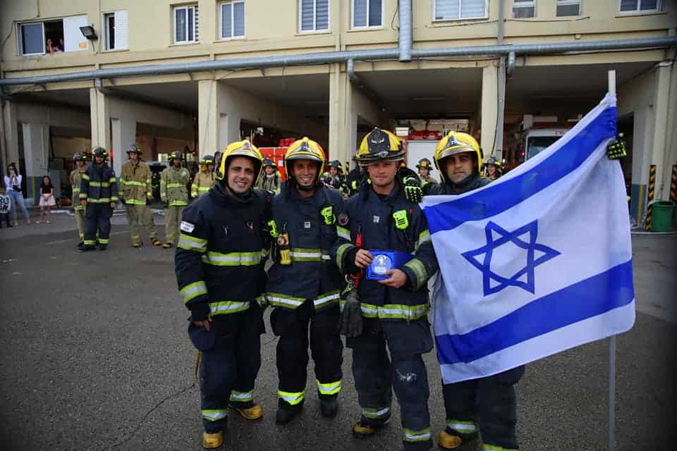 לוחמי האש רמת גן