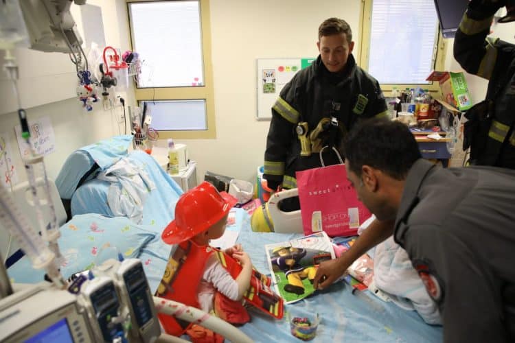 כבאים בבית חולים