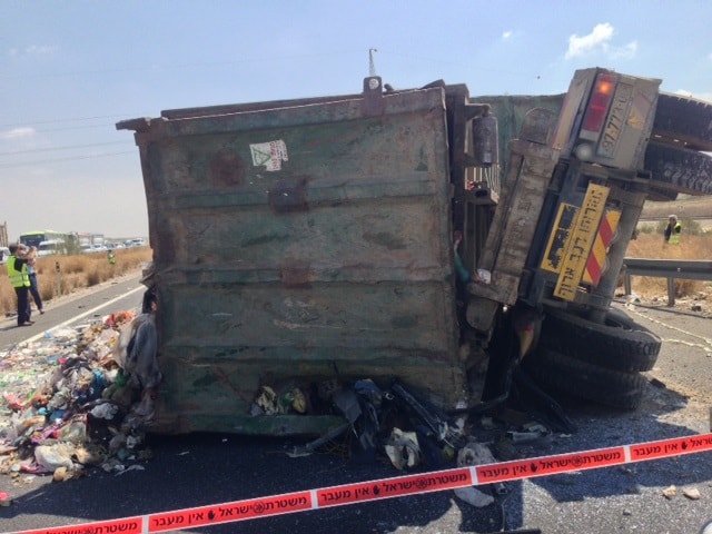 תאונות דרכים במעורבות רכב כבד (צילום אור ירוק)