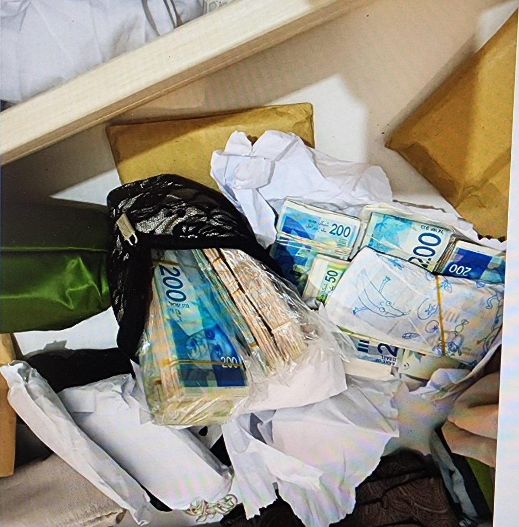 תיעוד מהתפיסה; קרדיט צילום: דוברות המשטרה