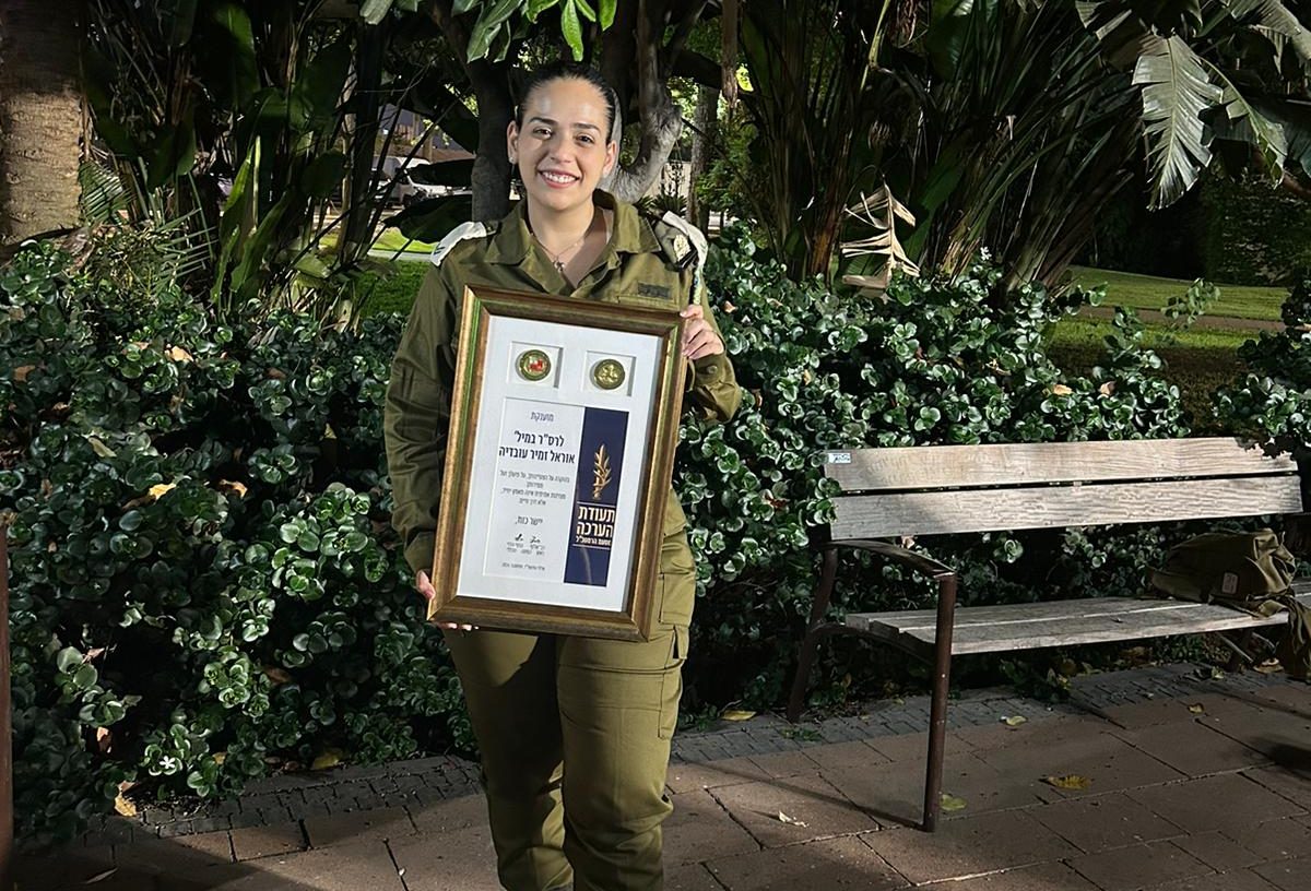 דואגים למעטפת כדי שהבית של הפצועים לא יקרוס | צילום: דוברות צה”ל