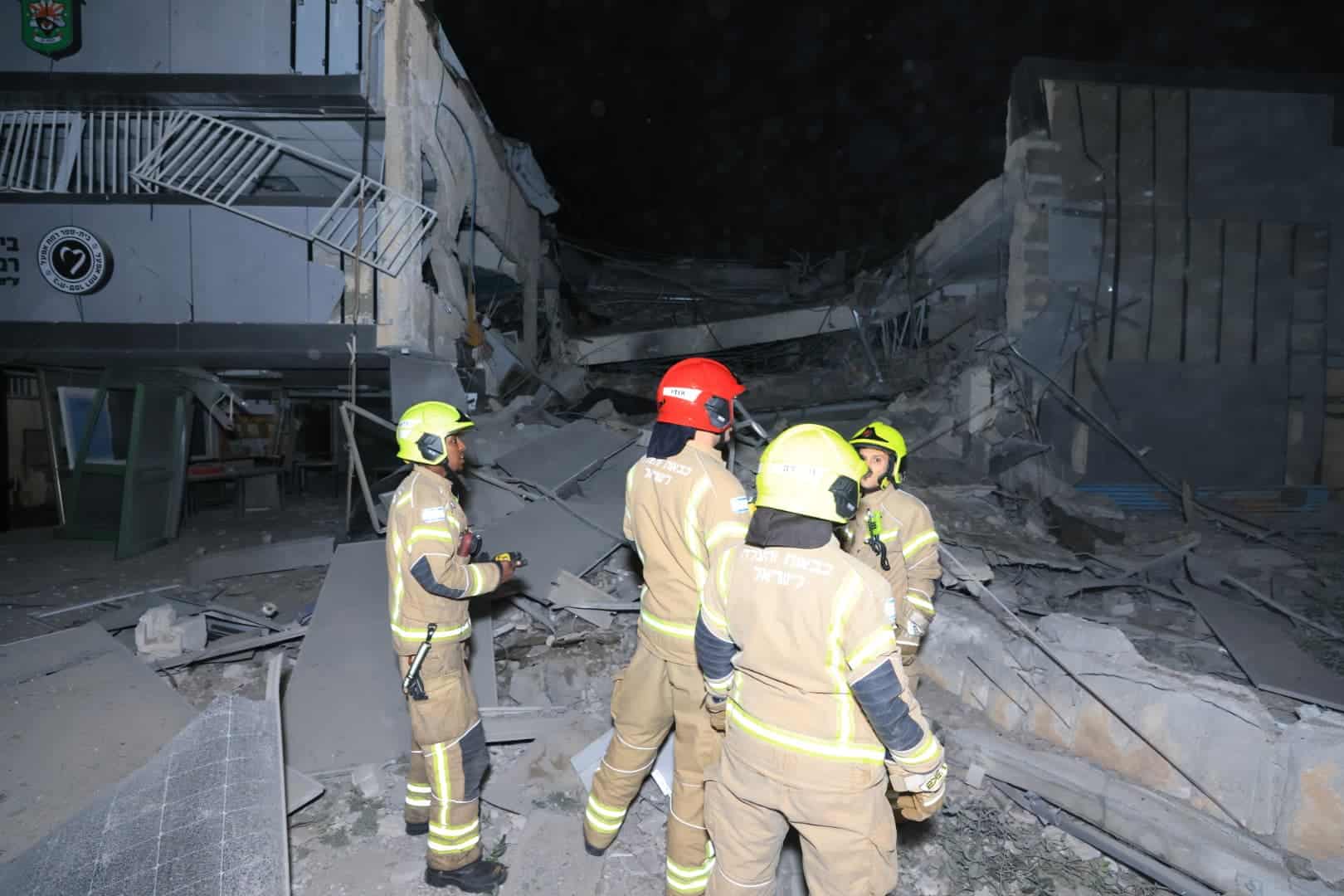 איזור הנפילה ברמת אפעל הלילה. צילום: כיבוי והצלה