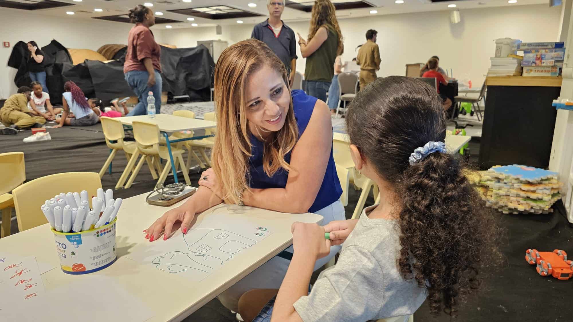 בתמונה: מנהלת מחוז תל אביב רויטל שפירא . צילום באדיבות משרד החינוך