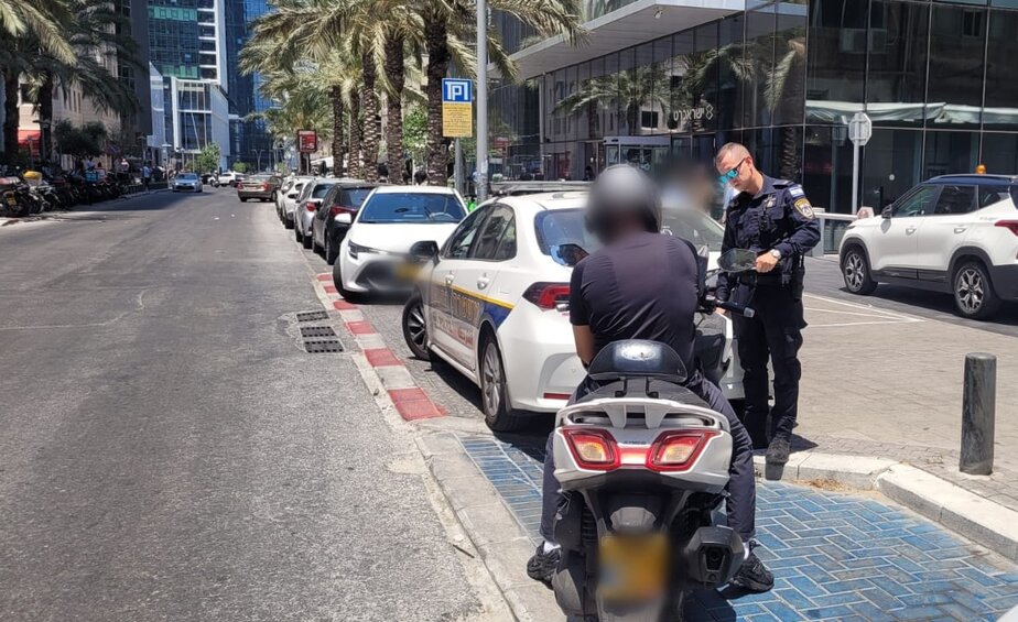 מבצע אכיפה ממוקד נגד עבירות תנועה. צילום: דוברות המשטרה