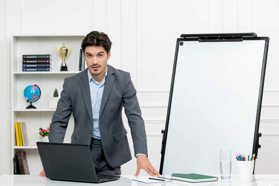 מגה לינקס קרדיט FREEPIK163401