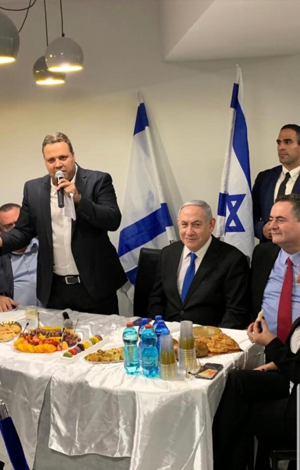 משה רווח עם בנימין נתניהו. צילום פרטי