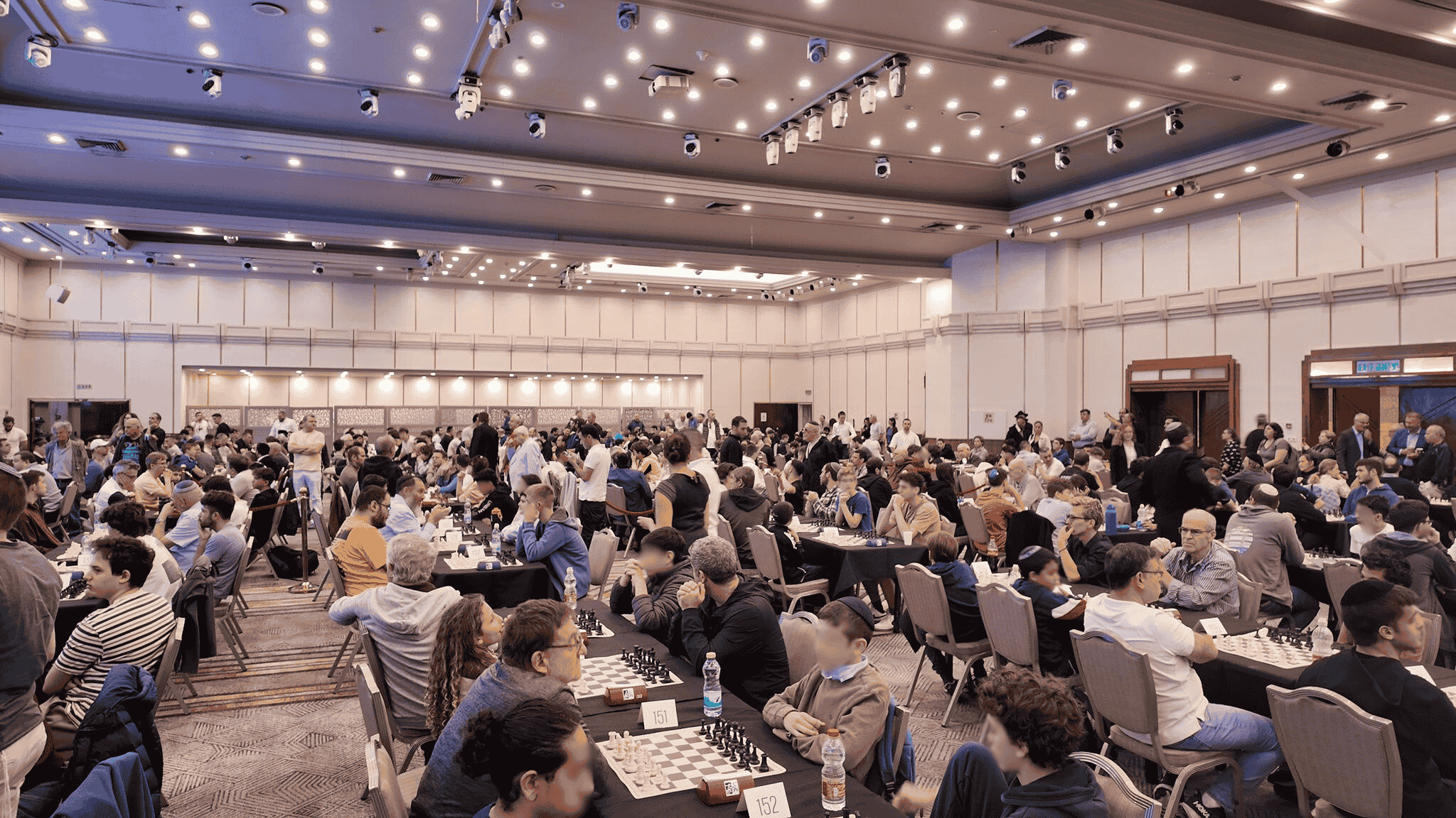 יחצ שלום אלבז שחמטאים מכל העולם באירוע ענק בישראל. צילום: האיגוד הישראלי לשחמט