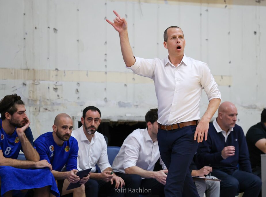 שמוליק ברנר. צילום: יפית כחלון, באדיבות מכבי קבוצת כנען רמת גן.