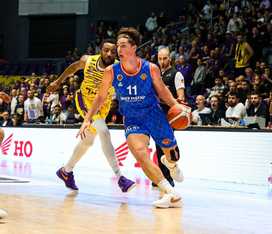 אדם אריאל קפטן קבוצת מכבי כנען רמת גן. צילום: יפית כחלון, באדיבות מכבי קבוצת כנען רמת גן