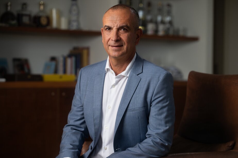 אודי דגן מחבר הספר סטרוברי. צילום יחצ