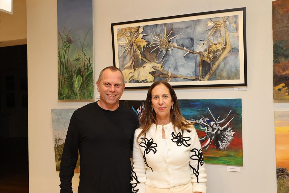 סיגל בר און, יו״ר משותף תשלובת ד״ר פישר, אבי אבסקר מנכ״ל בית הלוחם תל אביב צילום רפי דלויה