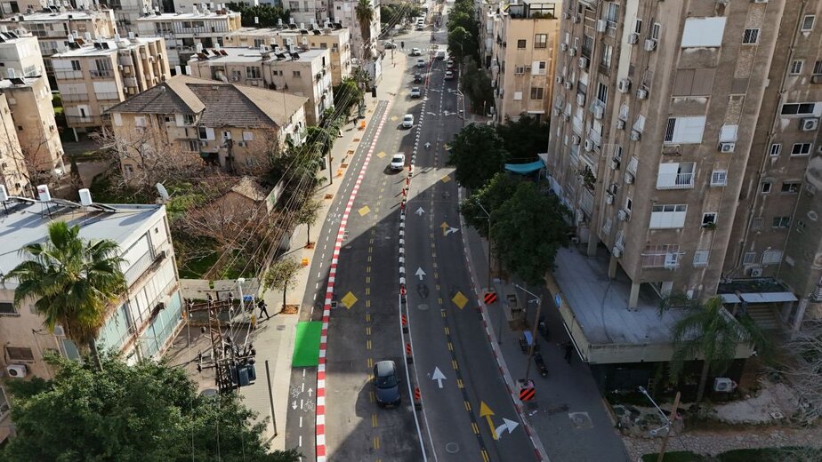 נתיבי תחבורה ציבורית חדשים בגבעתיים. צילום: טרהסקאן מעבדות בע"מ