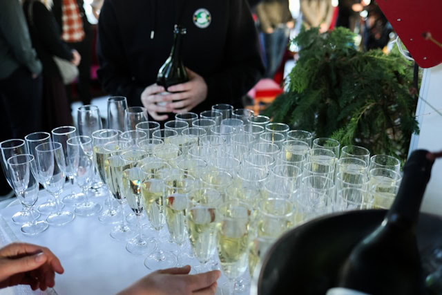 SEO ראש קרדיט-Photo by Filip Rankovic Grobgaard on Unsplashהצ'ק-ליסט הטכנולוגי והלוגיסטי לבחירת מתחם הכנסים המושלם