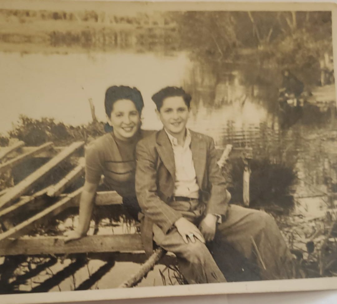 סלה (יפה) ובניק זילברברג 1946, אחרי עלייתם ארצה. צילום באדיבות ד"ר מיכל פרויד זילברברג