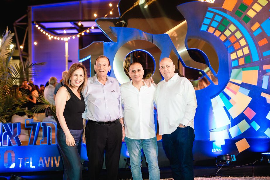 אמיר תמרי, גל דמאיו שרעבי, רון חולדאי וטל אוחנה.
