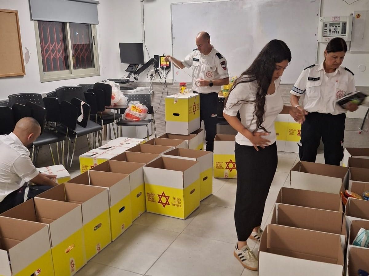 פעילות מתנדבי מד"א במבצע יין ודבש. צילום: דוברות מדא – ספטמבר 2026